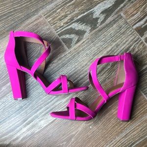 X2B Bright Pink Strappy Heel Size 10